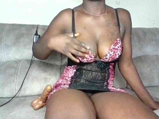 chocolateAss-cake007 webcam