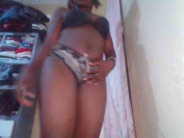 chocolateAss-cake007 webcam