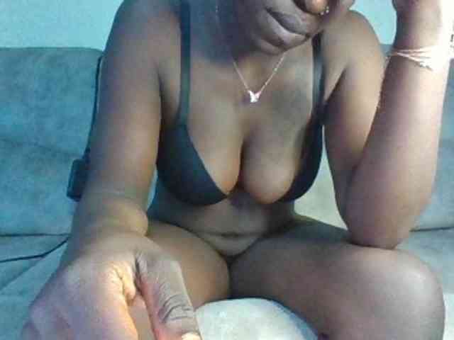 chocolateAss-cake007 webcam