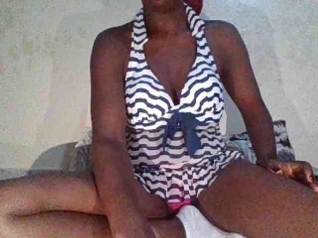 chocolateAss-cake007 webcam