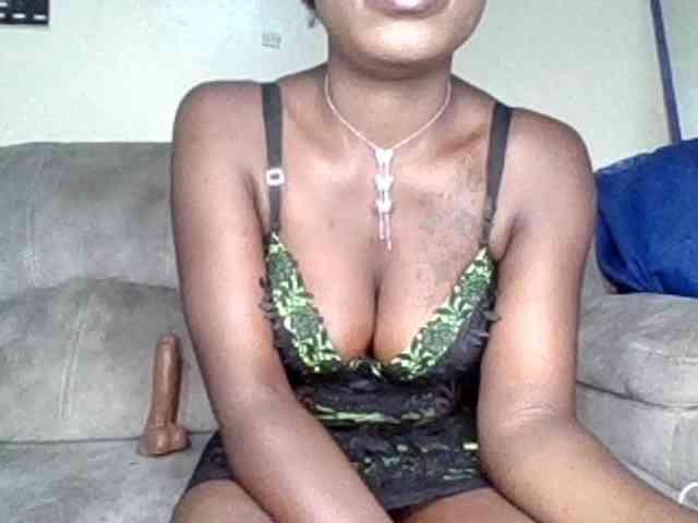 chocolateAss-cake007 webcam