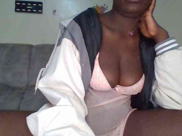 chocolateAss-cake007 webcam