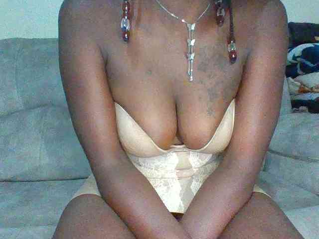 chocolateAss-cake007 webcam
