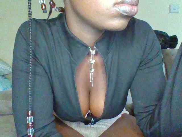 chocolateAss-cake007 webcam