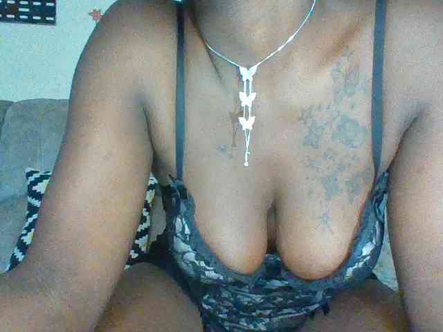 chocolateAss-cake007 webcam