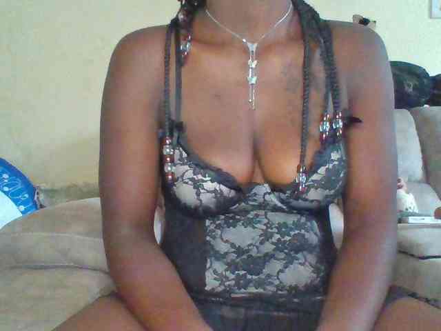 chocolateAss-cake007 webcam