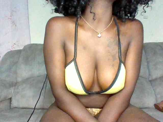 chocolateAss-cake007 webcam