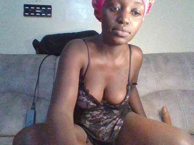 chocolateAss-cake007 webcam