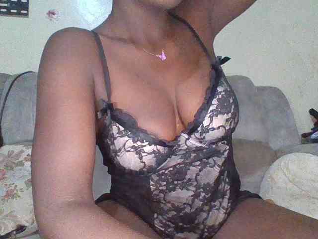 chocolateAss-cake007 webcam