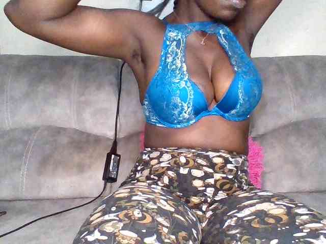 chocolateAss-cake007 webcam