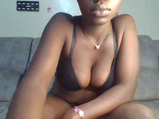 chocolateAss-cake007 webcam