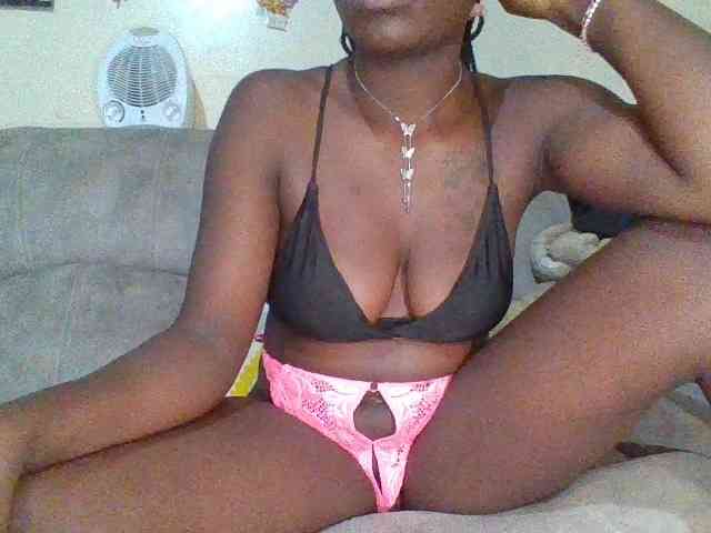 chocolateAss-cake007 webcam