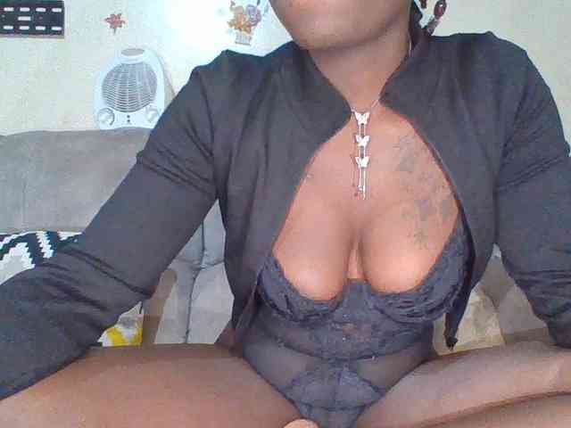 chocolateAss-cake007 webcam