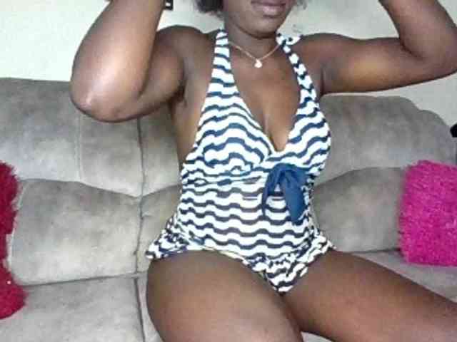 chocolateAss-cake007 webcam