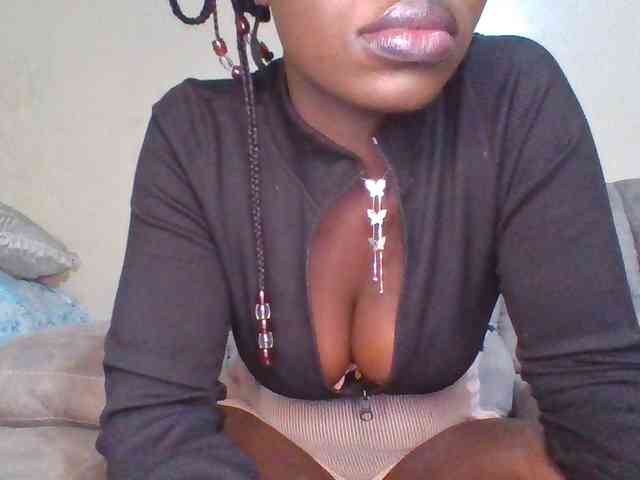 chocolateAss-cake007 webcam