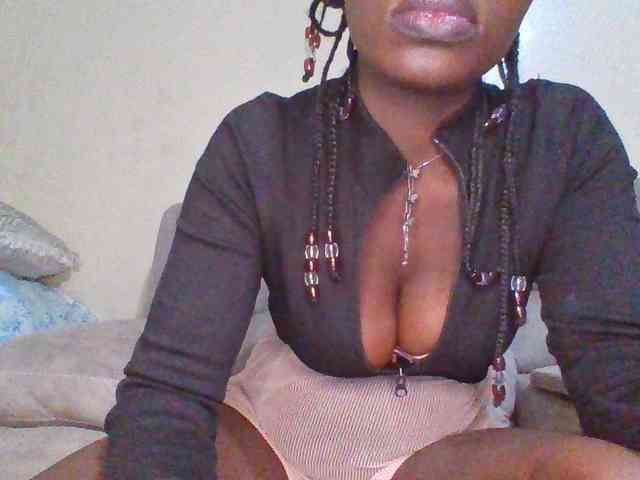 chocolateAss-cake007 webcam