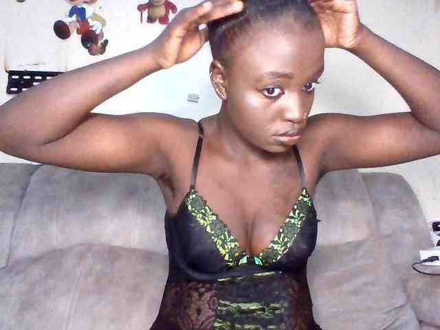 chocolateAss-cake007 webcam