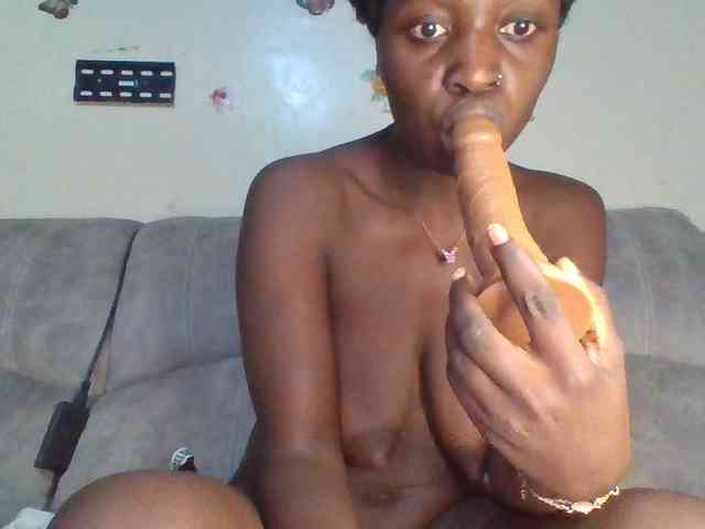 chocolateAss-cake007 webcam