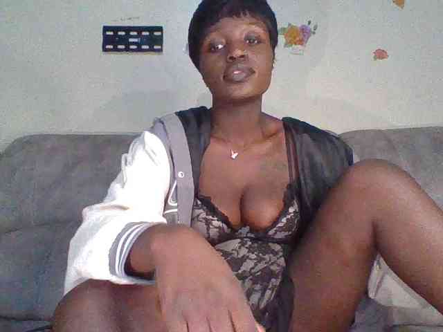 chocolateAss-cake007 webcam