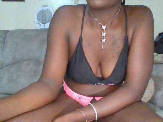 chocolateAss-cake007 webcam