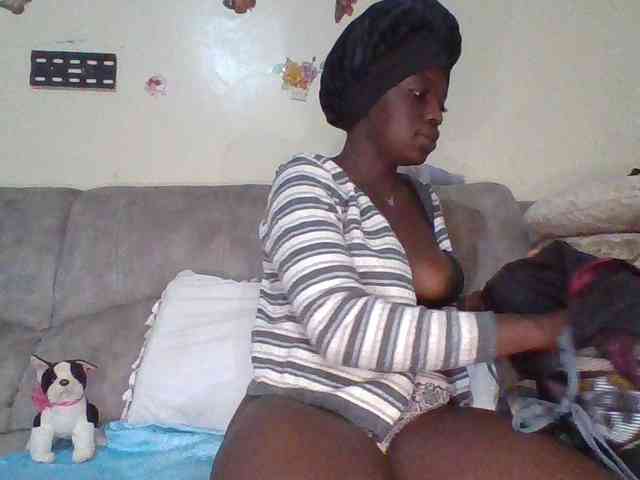 chocolateAss-cake007 webcam