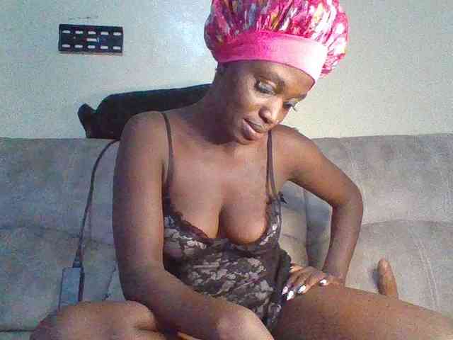 chocolateAss-cake007 webcam