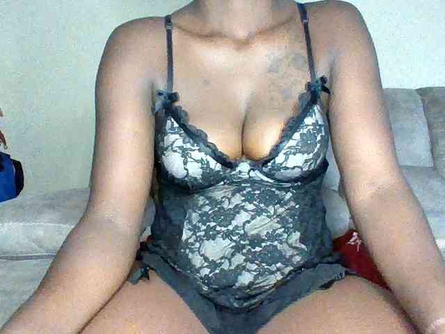 chocolateAss-cake007 webcam