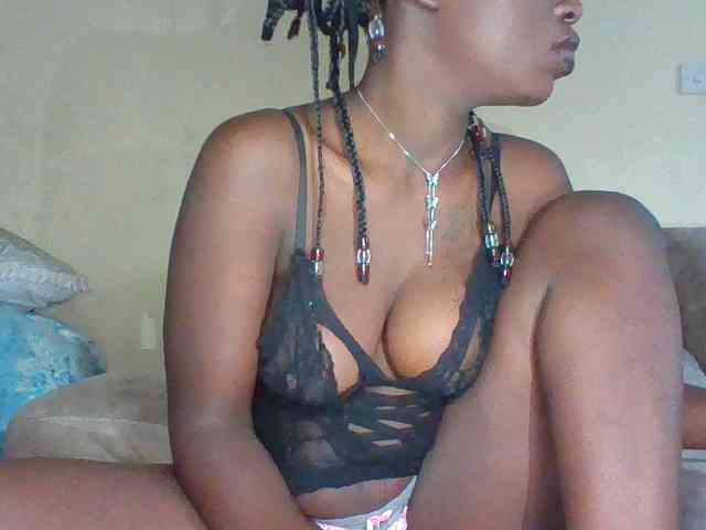 chocolateAss-cake007 webcam