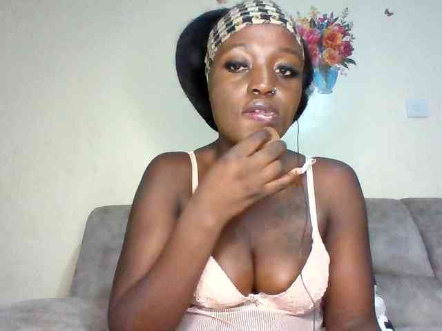 chocolateAss-cake007 webcam