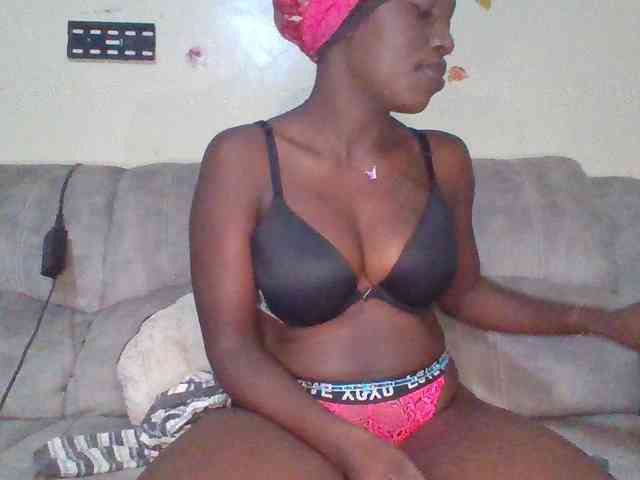 chocolateAss-cake007 webcam