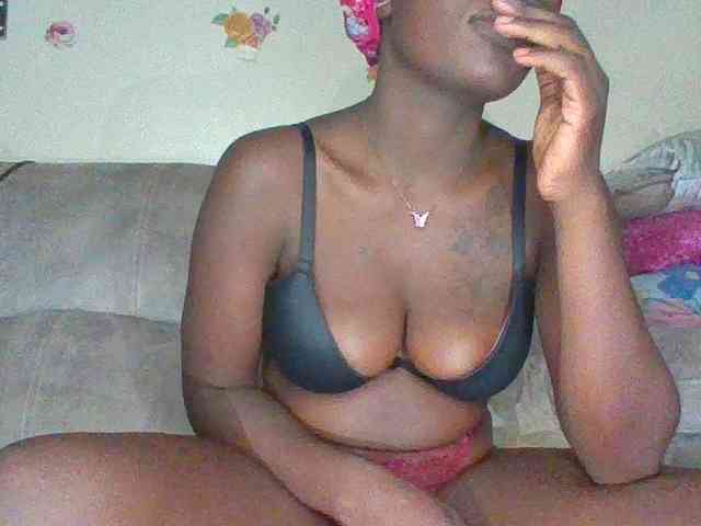 chocolateAss-cake007 webcam