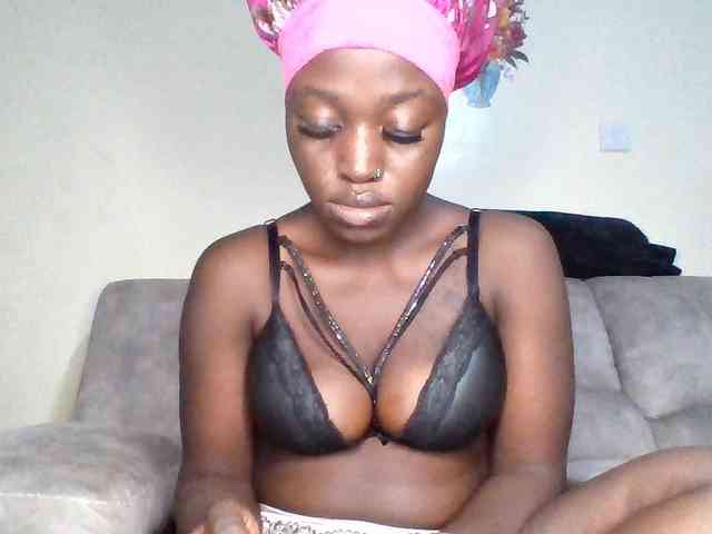 chocolateAss-cake007 webcam