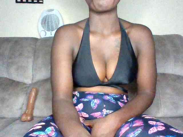 chocolateAss-cake007 webcam