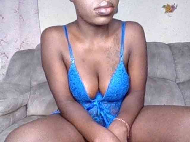 chocolateAss-cake007 webcam