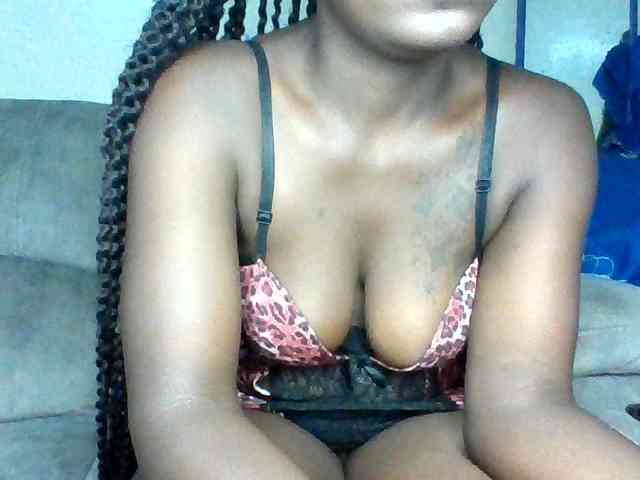 chocolateAss-cake007 webcam