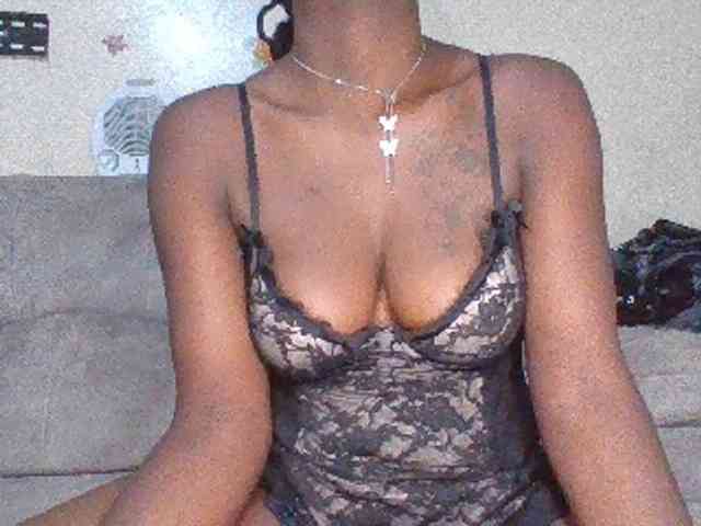 chocolateAss-cake007 webcam