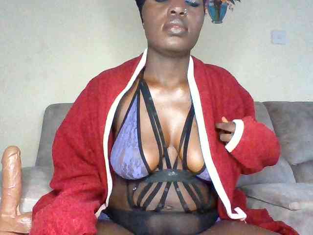 chocolateAss-cake007 webcam