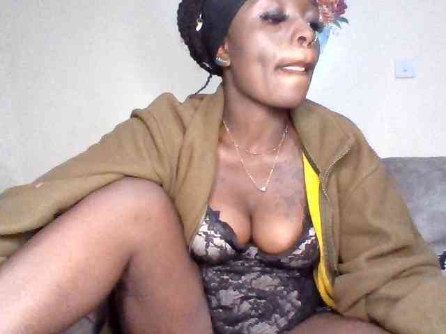 chocolateAss-cake007 webcam