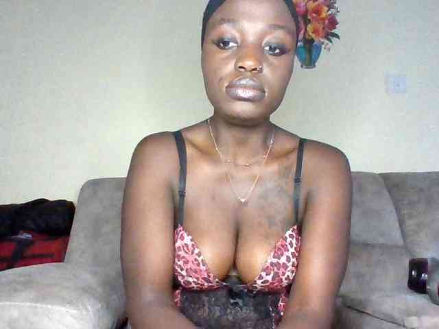 chocolateAss-cake007 webcam