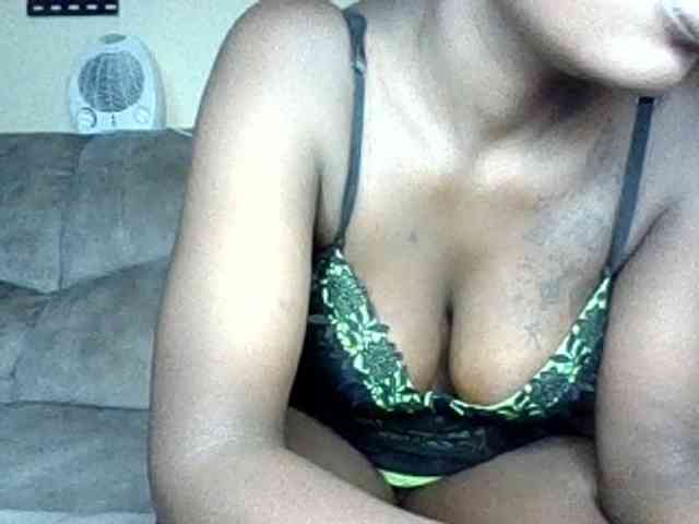 chocolateAss-cake007 webcam