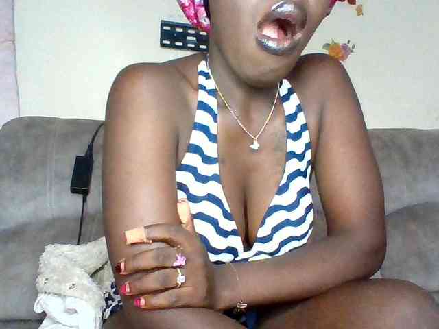 chocolateAss-cake007 webcam