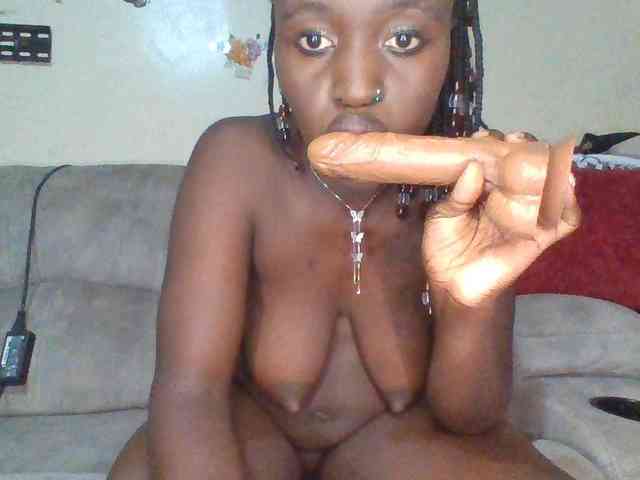chocolateAss-cake007 webcam