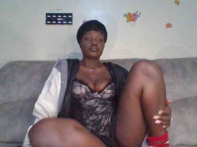 chocolateAss-cake007 webcam