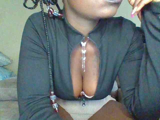 chocolateAss-cake007 webcam