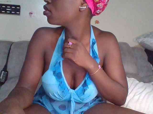 chocolateAss-cake007 webcam