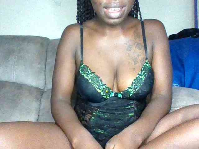chocolateAss-cake007 webcam