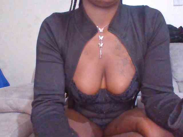 chocolateAss-cake007 webcam