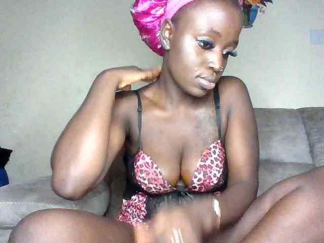 chocolateAss-cake007 webcam