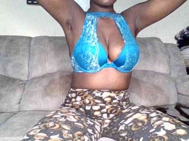 chocolateAss-cake007 webcam