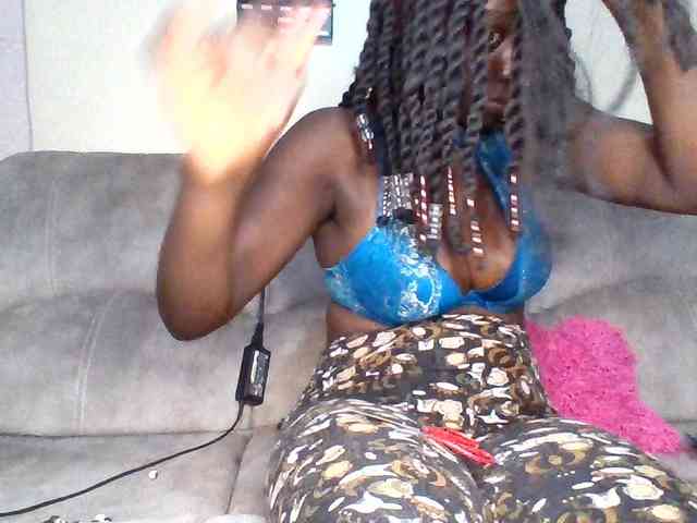 chocolateAss-cake007 webcam